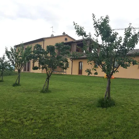 Il Casale Giallo モンテファルコ