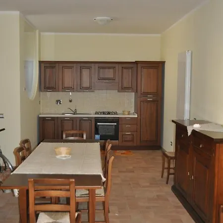 Il Casale Giallo アパート *